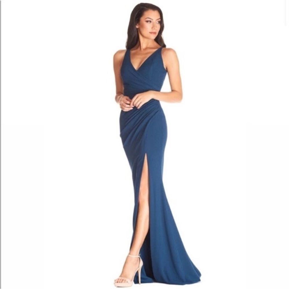Dress the Population Jordan Ruched Side Slit Gown Size Large NWT